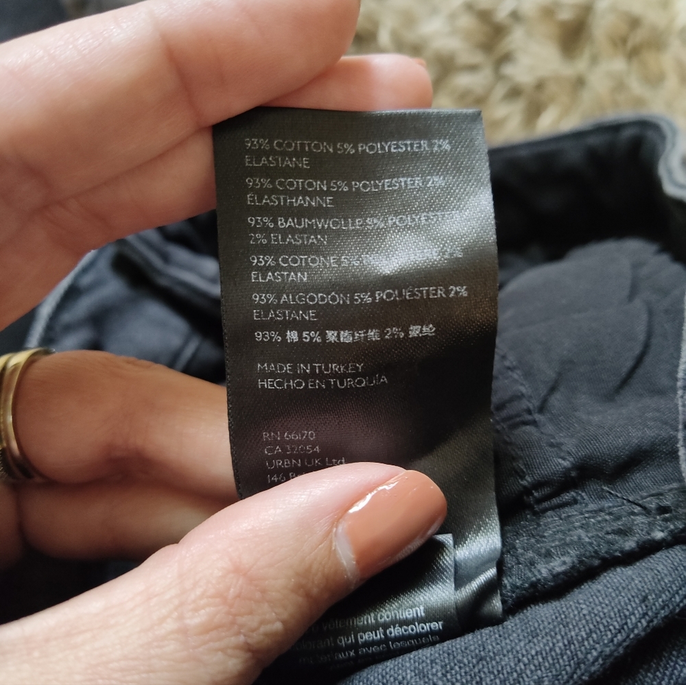 NWT We the Free Free People Frayed Hem Jegging Black - Picture 6 of 6